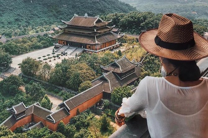Exploring Bai Dinh Pagoda -Trang An -Mua Cave with Buffet Lunch 1 Day From Hanoi - A buffet lunch with local dishes