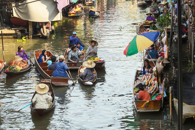 Floating Market with Great Pagoda Temple and Wat Sam Phran - Who should book this experience?