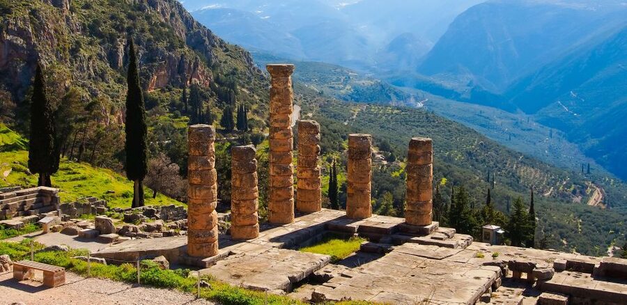 From Athens: Temple of Apollo and Oracle Delphi Day Trip - Lunch in Delphi or time in a village