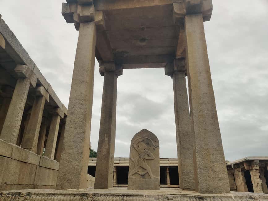 From Bangalore: Lepakshi Temple and Adiyogi Statue Day Trip - Meeting the enormous Lepakshi Nandi