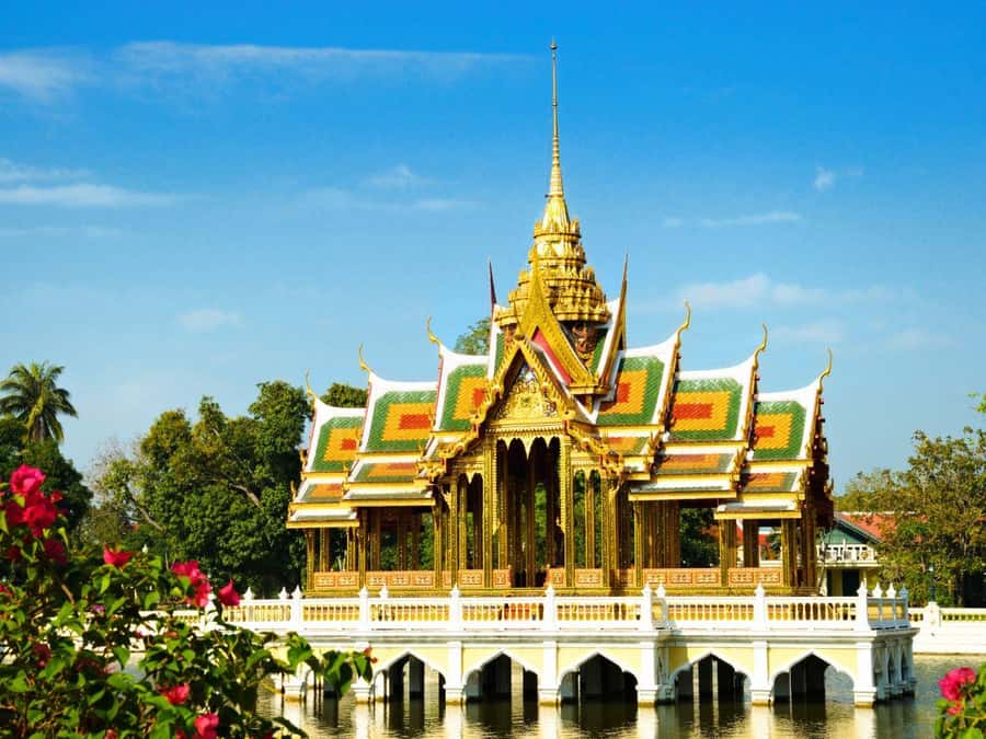 From Bangkok: Ayutthaya Temples and Boat Tour with Lunch - Riverside Lunch, with One Important Caveat