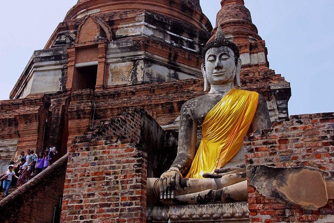From Bangkok: Ayutthaya Temples Small Group Tour with Lunch - The giant Reclining Buddha at Wat Lokayasutharam