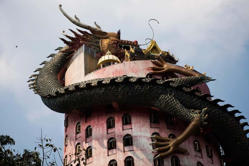 From Bangkok: Don Wai Market, Wat Samphran & Lotus Café Tour - Who will enjoy this outing most?