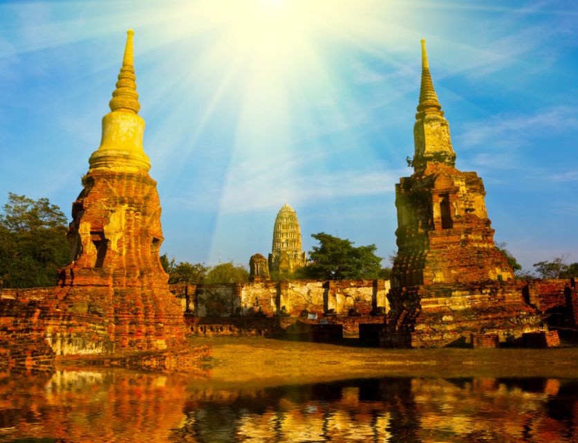 From Bangkok: Private Guided Tour of Ayutthaya’s 6 Temples - The private vehicle is useful, but ask about the car