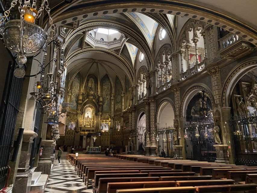 From Barcelona: Montserrat Monastery & Scenic Mountain Hike - Free time, local food, and the final 45 minutes