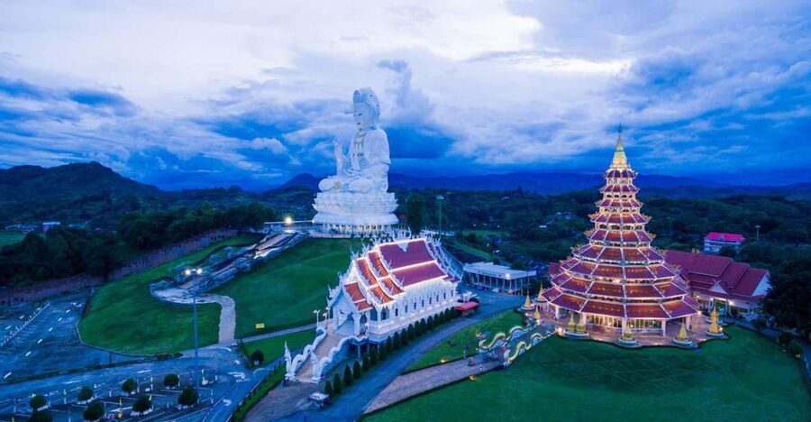 From Chiang Mai: Chiang Rai's Temples Exploration Day Trip - Thaweesin Hot Spring: A Brief First Stop