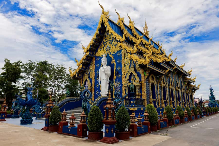 From Chiang Mai: Chiang Rai Temples and Golden Triangle Tour - Mae Khachan hot spring gives the morning a useful pause