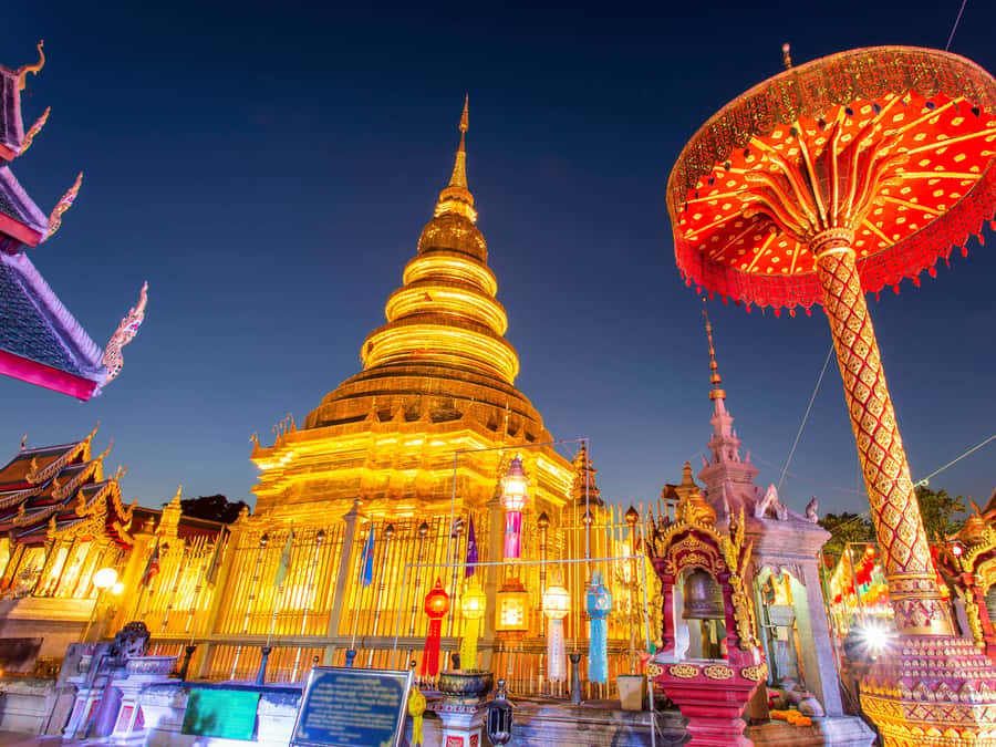 From Chiang Mai: Lamphun and Lampang Temples Tour - Lunch in Lamphun, with local food rather than a fixed meal