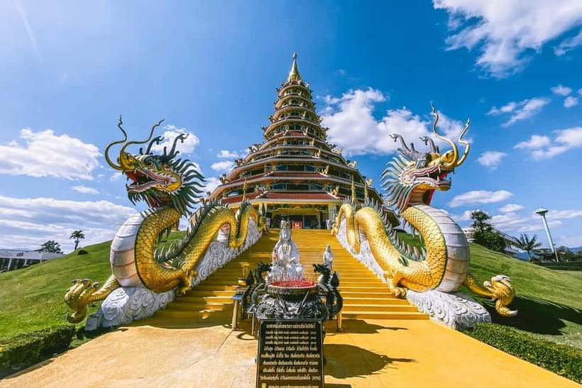From Chiang Mai: White Temple, Blue Temple & Black House - The essential details at a glance