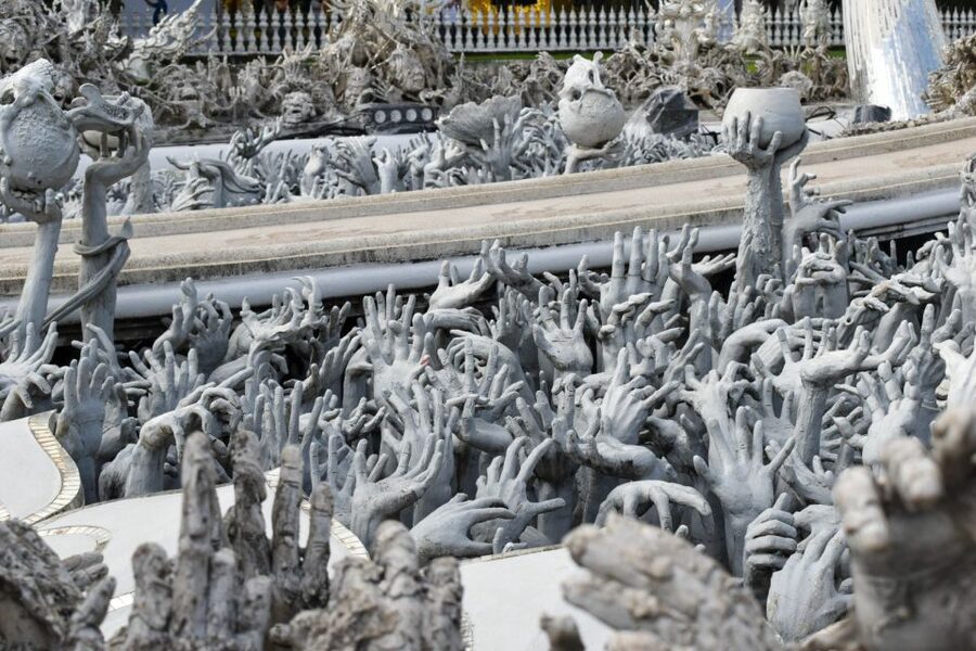 From Chiang Rai: Famous Temples and Golden Triangle Day Tour - Is $57 Good Value for a Full Day?