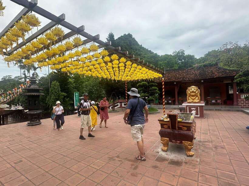 From Hanoi: Full-Day Perfume Pagoda Group Tour with Lunch - Key points at a glance