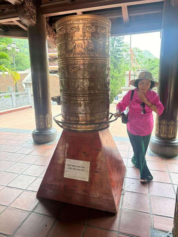 From Hanoi: Full-Day Perfume Pagoda Group Tour with Lunch - Why Perfume Pagoda makes a worthwhile day trip