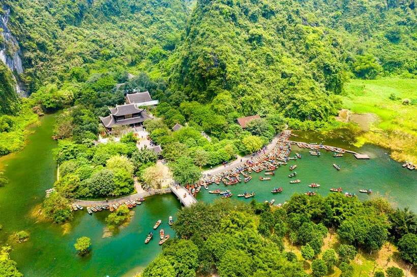 From Hanoi: Ninh Binh Boat Ride, Mua Cave Hike, Temple Visit - The Trang An boat ride is the star attraction