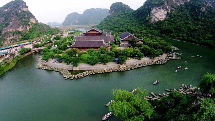 From Hanoi: Trang An & Bai Dinh Pagoda Full-Day Private Tour - A Ninh Binh lunch with goat on the menu