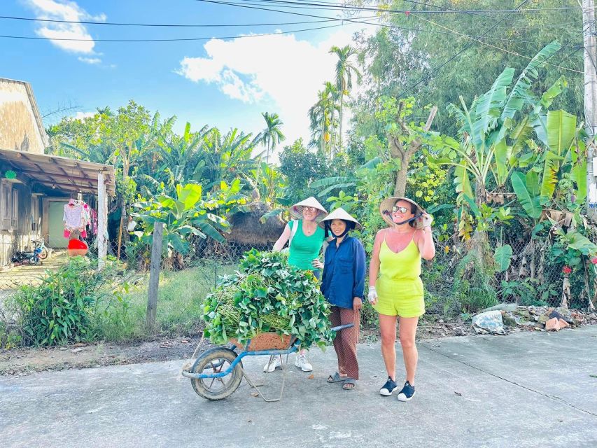 From Ho Chi Minh: Explore Mekong Delta & Vinh Trang Pagoda - Leaving Ho Chi Minh City for the Mekong Delta