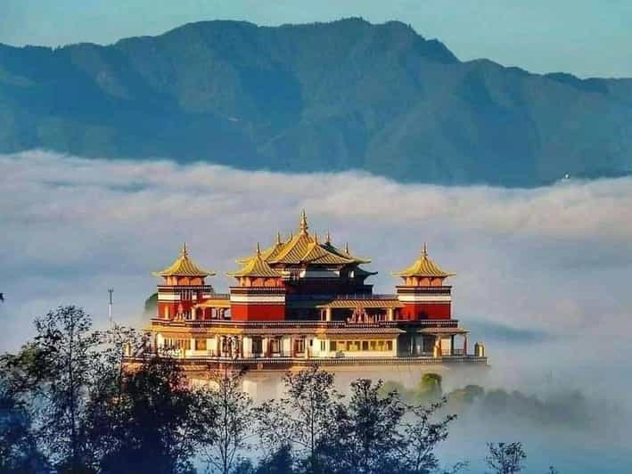 From Kathmandu: 2 Stupas and Kopan Monastery Spiritual Tour - Jamchen Vijaya Stupa: a quiet start