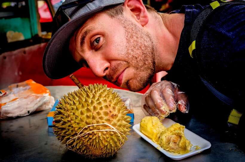 From Kuala Lumpur: Batu Caves Cultural Temple Tour - Central Market rounds out the city picture