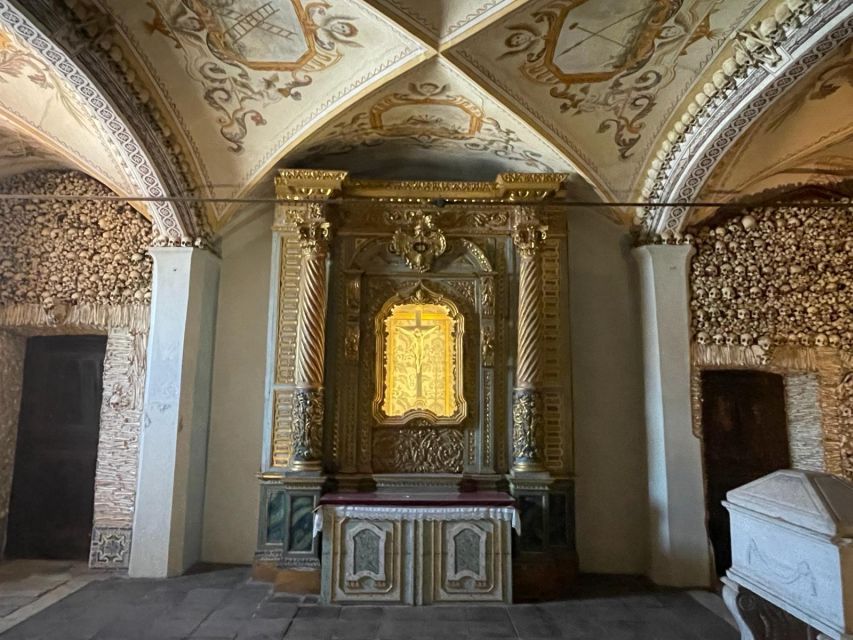 From Lisbon: Évora, Chapel of Bones, & Roman Temple Tour - Why Évora deserves a full day from Lisbon