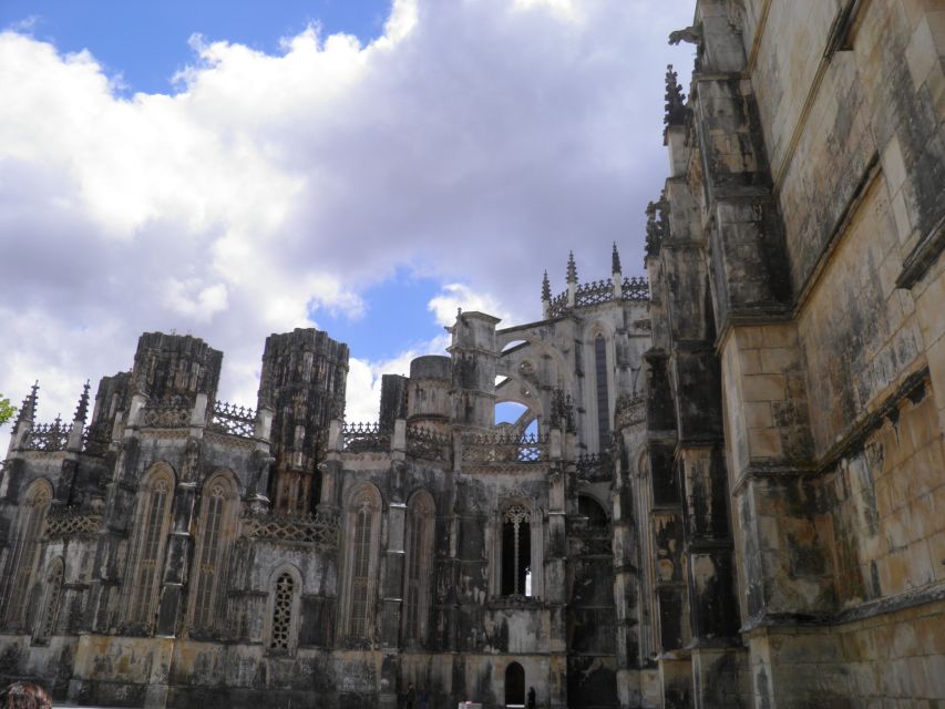 From Lisbon: Fátima Sanctuary and Batalha Monastery (UNESCO) - Entering Fátima, Portugal’s great pilgrimage center