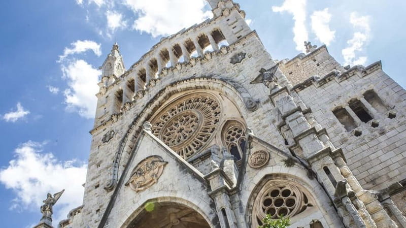 From Palma: Serra Tramuntana and Lluc Monastery Guided Tour - The winding coach road to Sa Calobra