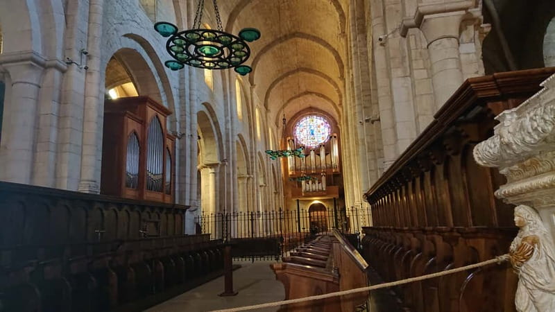 From Salou: Tour Poblet Monastery with hotel pickup - The 3D audiovisual introduction