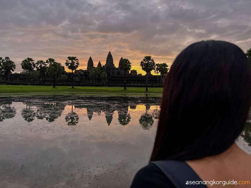 From Siem Reap: Angkor Wat Sunrise and Temples E-Bike Tour - Angkor Wat: carvings, courtyards, and a long first stop