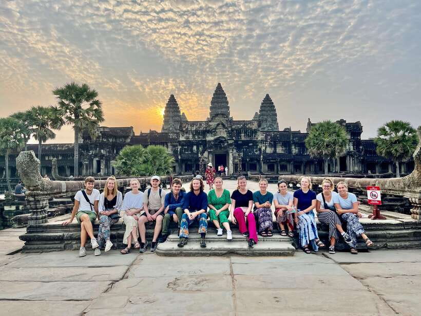 From Siem Reap: Angkor Wat Sunrise and Temples E-Bike Tour - How the tuk tuk support improves the day