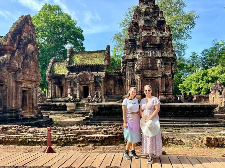 From Siem Reap: Banteay Srei Temple & Grand 5 Temple Tour - Key points at a glance