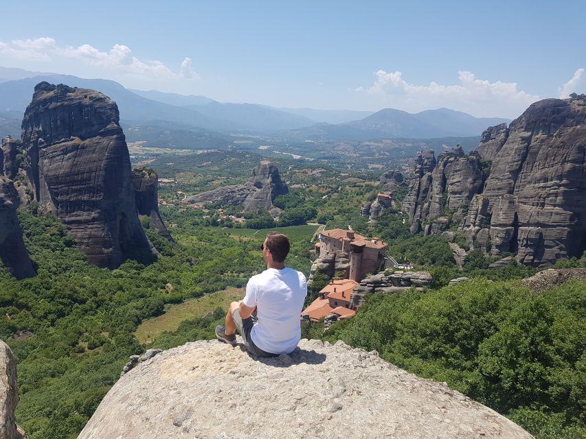 From Thessaloniki: Train Trip to Meteora & Monastery Tour - Entering three monasteries