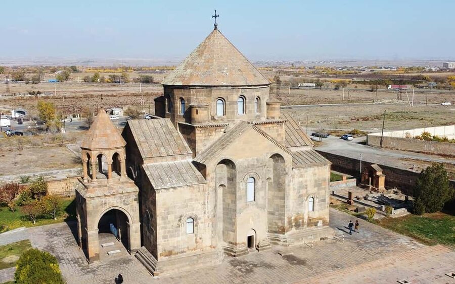 From Yerevan: Echmiadzin cathedral and Zvartnots temple - How the timing works in real life