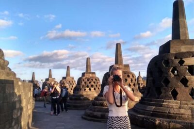 Borobudur Half-Day Tour with Stupa Access