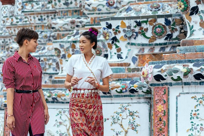 Full Day Bangkok PRIVATE City Tour With Locals - Wat Trimit & Wat Pho tickets - A canal boat finale with local life along the water