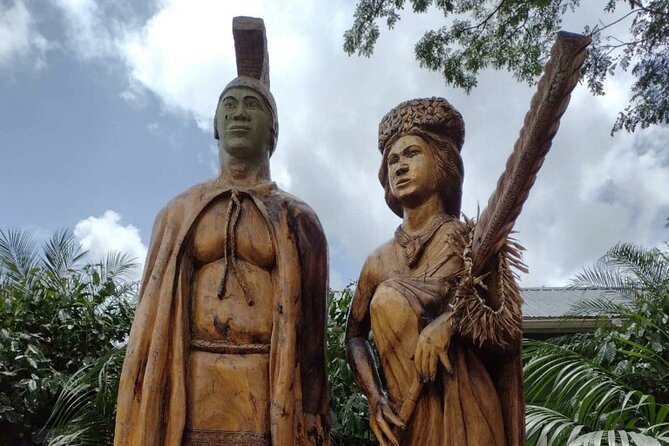 Full Day Oahu Tour with Byodo Temple & Waimea Waterfalls - Waimea Valley is the day’s main outdoor experience