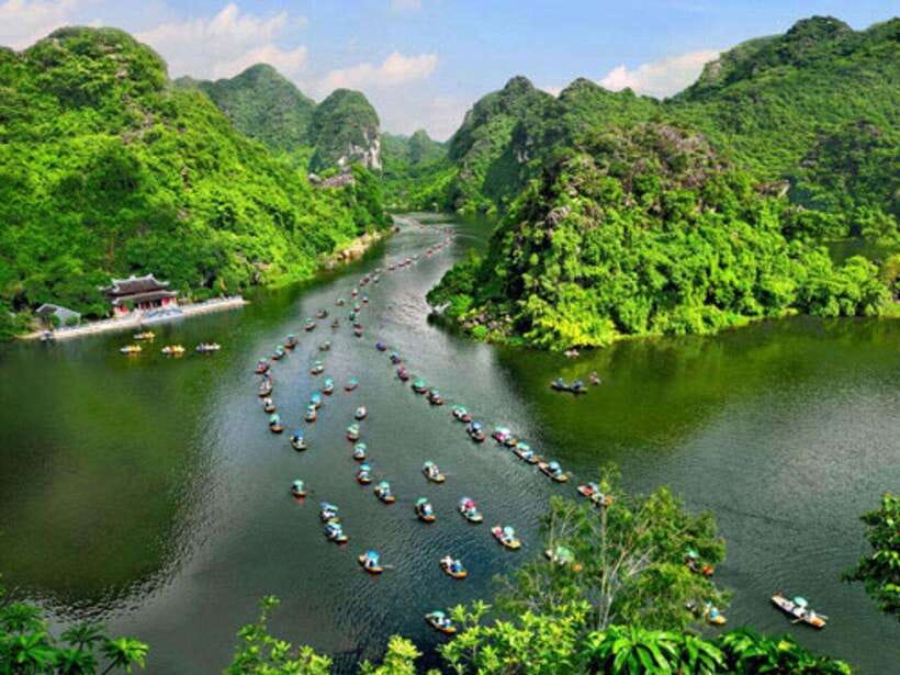 Full-Day Perfume Pagoda Group Tour - The Yen Stream boat ride to Perfume Pagoda