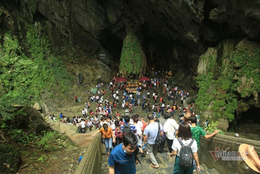 Full Day to Perfume Pagoda - The return boat ride and drive back to Hanoi