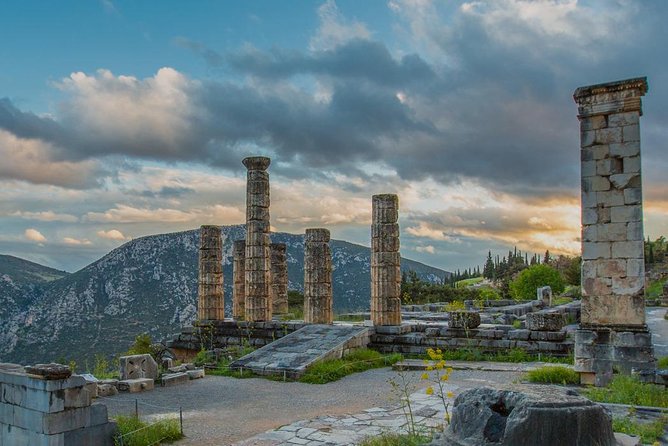 ''Full-Day Tour of Delphi-Byzantine Monastery of Hosios Loukas'' - Arachova and the mountain road home