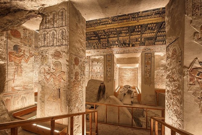 Full Day Tour of Luxor West Bank Temples and Tombs (Private) - Medinet Habu: carvings with room to breathe