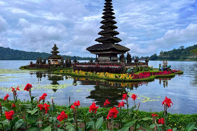 Full-Day Tour to Water Temples and UNESCO Rice Terraces in Bali - Tanah Lot at Sunset