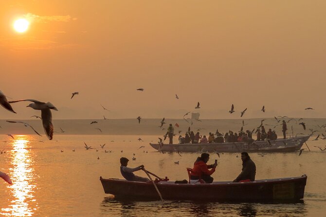 Full Day Varanasi Private Tour with Temples, Ghats & Rituals - The two-hour break before the Ganga Aarti