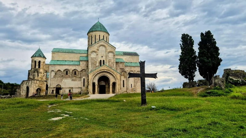 Gelati Monastery, Motsameta Monastery & Bagrati Cathedral - A fast introduction to Georgian sacred architecture