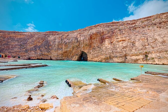 Gozo Guided Day Trip Incl. Ggantija Temples and Lunch - Victoria and the Citadel: Gozo’s Old Center