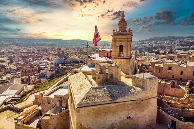 Gozo Guided Day Trip Incl. Ggantija Temples and Lunch - Xlendi Bay: A Short Stop by the Sea