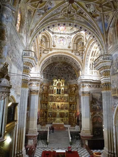 Granada: Monastery of San Jerónimo Entry Ticket - Who will enjoy this visit most?
