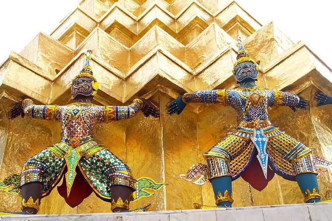 Grand Palace & Temples of Bangkok - Wat Arun and the Chao Phraya River