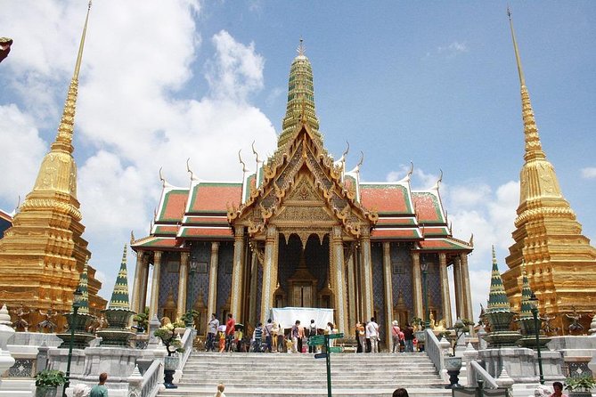 Grand Palace & Temples of Bangkok with experienced guide - Wat Pho and the reclining Buddha
