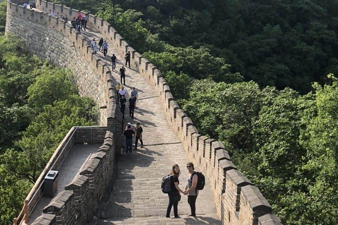 Great Wall & Temple of Heaven Private Layover Guided Tour - Airport pickup, luggage, and the return clock