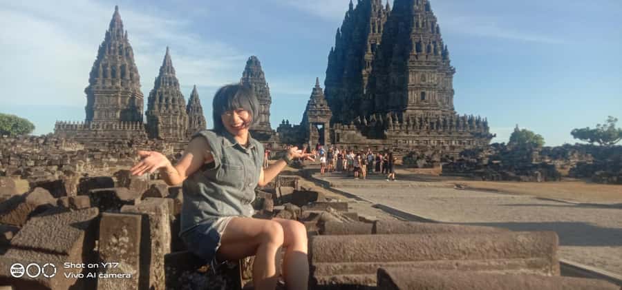 Guarantee Borobudur Temple Structure & Prambanan Temple. - Guide quality and group size