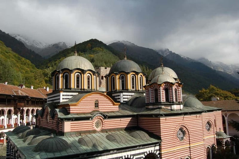 Guided Rila Monastery Tour from Bansko - Leaving Bansko and reaching Kocherinovo