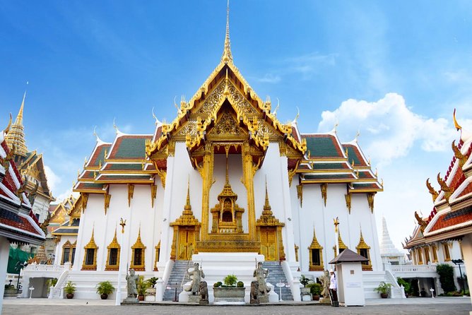 Half Day DIY Grand Palace and Emerald Buddha Temple - Who should book this experience