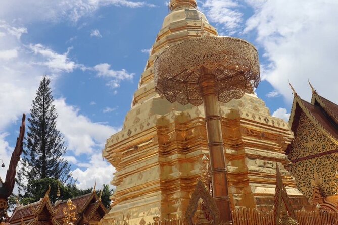 Half Day Morning Wat Pha Lat & Wat Phra That Doi Suthep Tour - Why these two Chiang Mai temples belong together